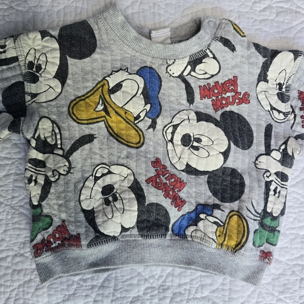 H&M Disney Mickey Mouse Baby 6-9 Month Sweatshirt Crew Neck Sweater - Picture 2 of 5